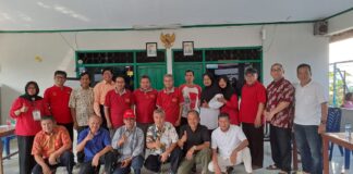 Mengasah Pengetahuan dan Cegah Penyakit Pikun, Panitia 17 Agustusan Rw 19 Perum Kopassus Gelar Cerdas Cermat Lansia