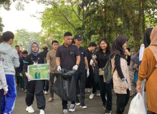 WCD Sumsel dan Content Creator Gelar Aksi Cleanup Kemerdekaan di Palembang