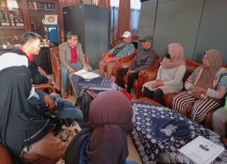 Belasan Siswa Miskin Ditolak Masuk SMAN Depok Tapi Ribuan Siswa Titipan Diterima Jalur Offline