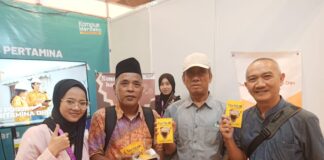 Keren, Inovasi Mahasiswa Bikin Seragam Petugas Oranye Anti Bakteri