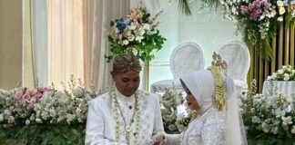 Resepsi Pernikahan Diah Nurul Hashifa Dengan Arifin Nur Prihantoro Sangat Meriah