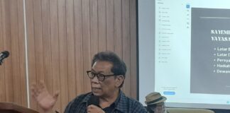 Presiden Penyair Indonesia Sutardji Calzoum Bachri : Puisi adalah Kesaksian Manusia Lewat Kata-Kata