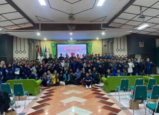 BADAN EKSEKUTIF MAHASISWA PTNU-JATIM GELAR FESTIVAL DEMOKRASI DAN DISKUSI PUBLIK KAWAL PEMILU DAMAI