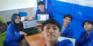 Limbah Kerang Jadi Batako Penghasil Listrik di Tangan Mahasiswa