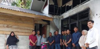 IPMS Galang Dana Bantu Nenek Aishah Korban Kebakaran