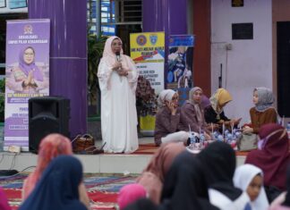 ANGGOTA MPR RI Dr. HJ. MISHARTI, S.Ag., M.Si TAJA SOSIALISASI EMPAT PILAR MPR DI LEMBAGA PENDIDIKAN YAYASAN MASMUR