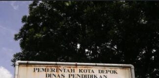Kepsek SMP 8 Depok Diduga Masih Terima Siswa Titipan