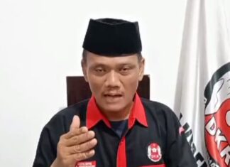 DKR Ingatkan Wajib Belajar 12 Tahun: Pemerintah Wajib Gratiskan Bersekolah Sampai SMA