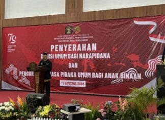 Kanwil Kemenkumham Jabar Berikan Remisi Umum dan Pengurangan Masa PIdum Ke 16.772 Narapidana