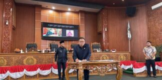 Rapat Paripurna DPRD Kota Depok Sampaikan Persetujuan Raperda Perubahan APBD Tahun Anggaran 2024