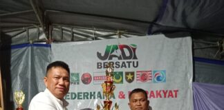 Pemuda Kebon Cabe Komitmen Menangkan Paslon JADI Lewat Turnamen Olahraga