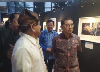 Opening Ceremony Pameran Etnofotografi “Pauleh” Edy Utama Sukses Digelar Di UI Depok