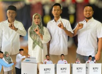 Calon Bupati OKI Dja’far Shodiq Gunakan Hak Pilih di Desa Makarti Mulya