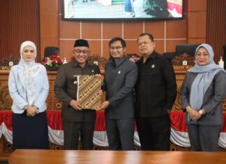 Rapat Paripurna DPRD Depok Sampaikan Laporan Hasil Reses Masa Sidang Pertama 2024