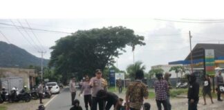 Kajari Tak Mau Temui Massa Aksi, Unjuk Rasa FPT Berujung Blokir Jalan