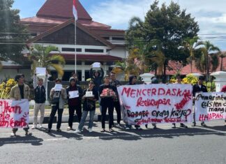 Negeri Kenyang, Otak Kosong: Aliansi Mahasiswa Bantul Gelar Aksi Simbolis Gugat Prioritas Pendidikan Yang Terabaikan