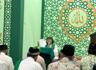 KRT KH. Abdul Halim, Kyai Khos Jatim Gelar Majlis Dzikir Merah Putih Di Banyuwangi, Doa Untuk Keselamatan Rakyat, Presiden, Bangsa Dan Negara
