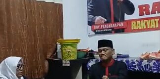DKR: Potong Tumpeng dan Buka Puasa Bersama Simbol HUT DKR 17