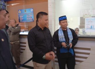 Wali Kota Depok Tinjau Samsat, Monitoring Program Pajak Gratis Kendaraan Tertunggak