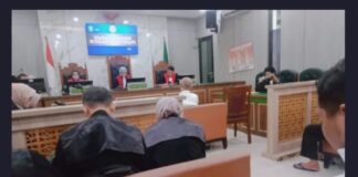 PN Depok Gelar Sidang Perdana Kasus TPS Liar, Terdakwa Ajukan Penangguhan