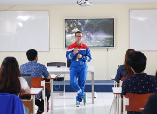 Masihkah Teknik Perminyakan Menjanjikan? Ini Prospek Karier dan Gajinya!