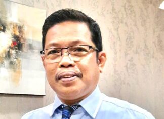 POLEMIK STAF KHUSUS KEPALA DAERAH: Kekosongan Hukum atau Diskresi yang Dibatasi?