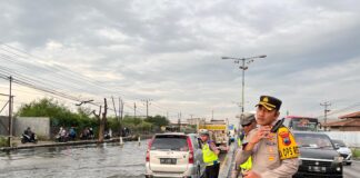 Jalur Pantura Mengalami Kemacetan, Kapolres Demak Urai Arus Lalulintas