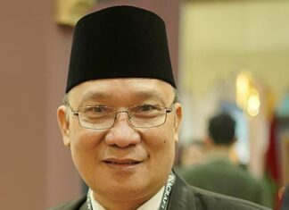 Ketua Umum DPN PPWI, Wilson Lalengke, S.Pd., M.Sc., MA: “Tanggapan Habiburokhman Wajar dan Biasa Saja, Dia Punya Hak 1000% Untuk Beropini”