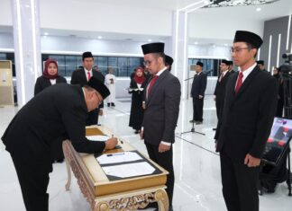 Lantik 78 Pejabat Fungsional, Wamen ATR/Waka BPN Tekankan Profesionalisme dan Integritas