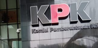 Diduga Lakukan KKN, Plt. Kadis Pendidikan Mandailing Natal Dilaporkan Aliansi Mahasiswa Ke KPK