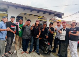 Peringati Hardiknas 2025 , Seniman Depok Berkreasi