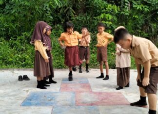 Ketua Kampus Guru Cikal Kritisi Kebijakan Gubernur Jawa Barat Terkait Program Sekolah Barak Militer