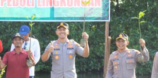 Abrasi dan Banjir Rob Meluas, Polres Demak Tanam 1.500 Pohon Mangrove