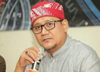 Soal Ijazah Jokowi, Prabowo “Pasti” Tahu Persis. Kenapa Diam? Ini Republik Hukum Apa Republik Dagang?!