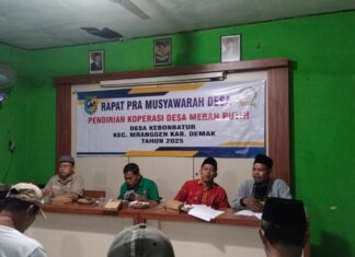 RAPAT PRA MUSYAWARAH DESA PENDIRIAN KOPERASI DESA MERAH PUTIH DESA KEBONBATUR KECAMATAN MRANGGEN KABUPATEN DEMAK