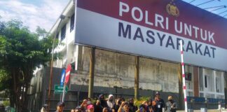 Ketua LCKI Jawa Tengah Mendampingi Masyarakat Akibat Korban Multi Level Di polres Ungaran