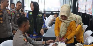 Polres Demak Hadirkan Layanan Kesehatan Dan Bakti Sosial Dalam Menyambut Hari Bhayangkara Ke-79