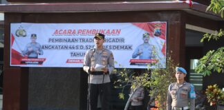 Gelar Tradisi Pembaretan, Kapolres Demak : Baret Adalah Tanda Tanggungjawab Sebagai Anggota Polri