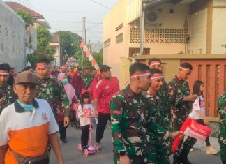 Semarakkan HUT RI Ke-80, Satgas TMMD Reguler Ke-125 Kodim 0735/Surakarta Laksanakan Gerak Jalan Dan Senam Bersama