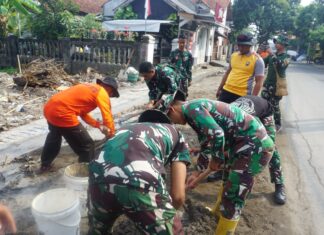 Perbaikan Saluran Air Terus Dikebut, Pasiops Satgas TMMD Reguler Ke-125 Kodim 0735/Surakarta Optimis Sasaran Selesai Tepat Waktu