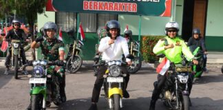 Bendera Raksasa Sepanjang 80 Meter Dikibarkan di Kaki Merapi