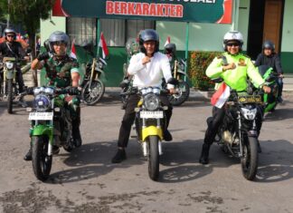 Bendera Raksasa Sepanjang 80 Meter Dikibarkan di Kaki Merapi