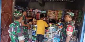 Babinsa Aktif Pantau Harga Sembako di Pasar Tradisional dan Kios di Wilayah