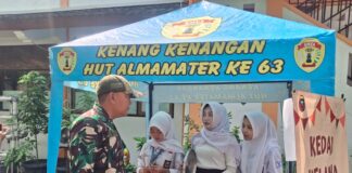 Senyum Sapa Babinsa Dalam Berikan Motivasi dan Dukungan kepada Siswa di SMK N 3 Surakarta