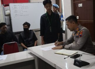 Kapolres Demak Sambut Kedatangan HMI Untuk Menyampaikan Aspirasi