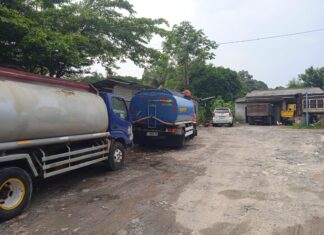 POLISI BIARKAN PENGUSAHA MENGAMBIL AIR TANAH TANPA MEMILIKI IZIN TETAP BEROPERASI