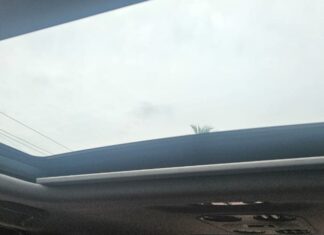 Sunroof Mobil Rusak di Car Wash, Manajemen Car Wash Kecewakan Pelanggan