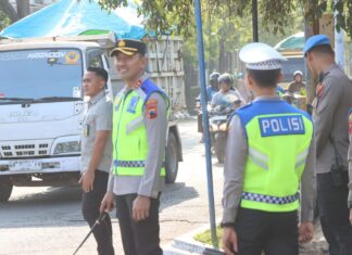 Antisipasi Kepadatan dan Kecelakaan, Polres Demak Giatkan Pengaturan Lalin di Pagi Hari
