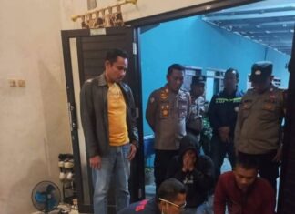 Seorang Pria Ditemukan Meninggal Dunia di Kamar Kos Marisa, Polisi Lakukan Olah TKP
