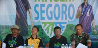 Polres Demak dan Pemkab Bersatu Selamatkan Pantai dari Abrasi Lewat Penanaman Mangrove